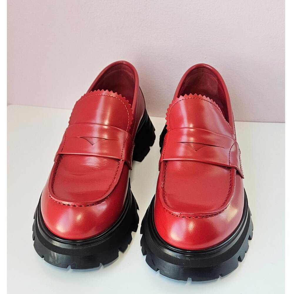 Alexander McQueen Leather Wander Loafers - Picture 2 of 9